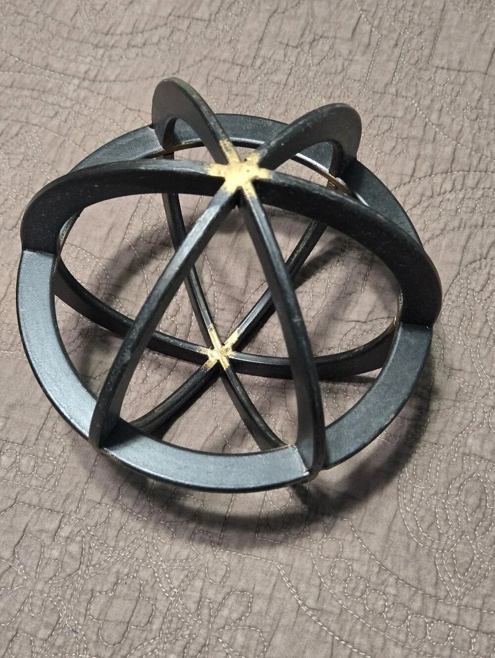 Metal gail decor ball in bronze gold and black orb colors, 6.75